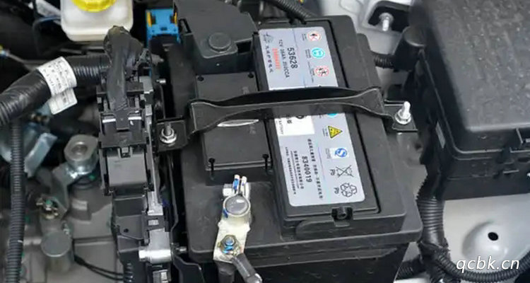 汽車水電瓶的優(yōu)缺點(diǎn)有哪些