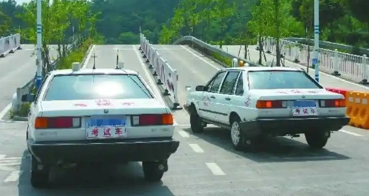 科目二上車準備動作步驟詳解