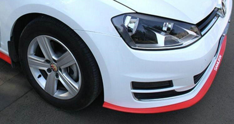 汽車前唇是哪個位置