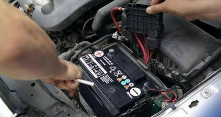 車子啟動狀態(tài)下電瓶會虧電嗎