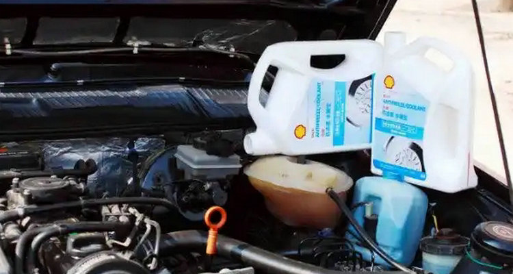 如何判斷冷卻液是否足夠