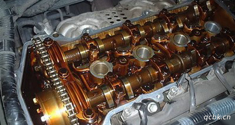 汽車發動機油泥怎么形成的