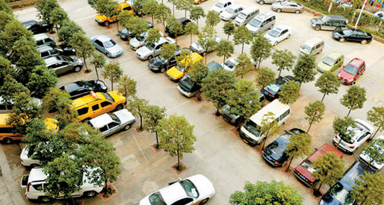 小區地上停車收費合法嗎