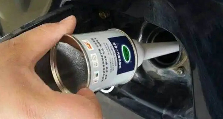 燃油添加劑多久加一次