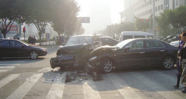 車(chē)禍雙方都有責(zé)任怎么處理