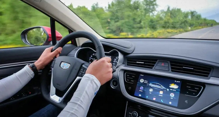 汽車(chē)方向盤(pán)轉(zhuǎn)不動(dòng)是什么原因