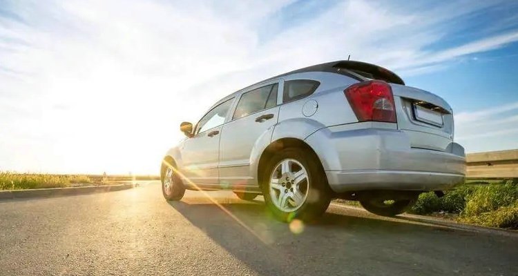 原地熱車對車損害大嗎