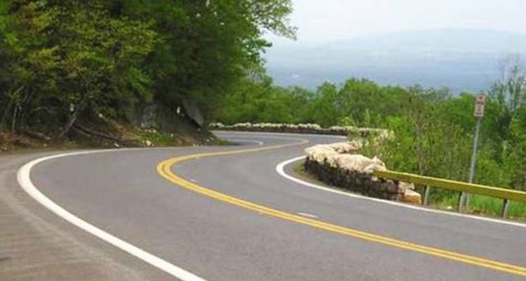 下陡坡自動擋怎么使用