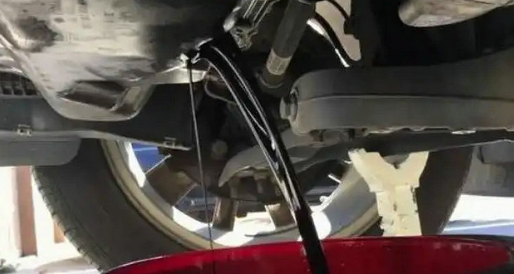 變速箱重力換油和循環機換油的區別