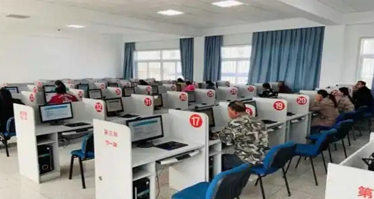 科三過后科四什么時(shí)候可以考