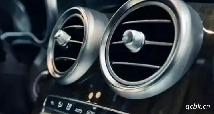 夏天停車開空調的正確方法