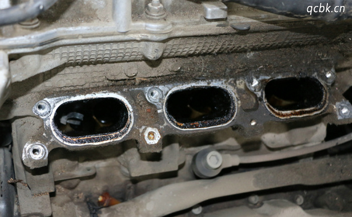 汽車燒機油會有什么現象