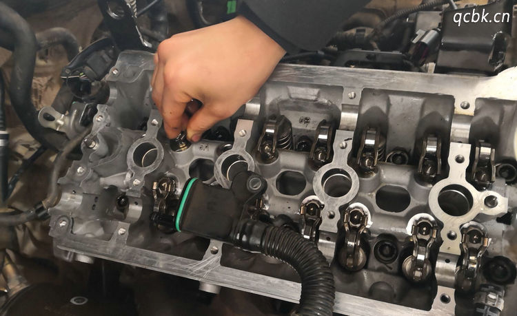 發動機燒機油不修會怎么樣