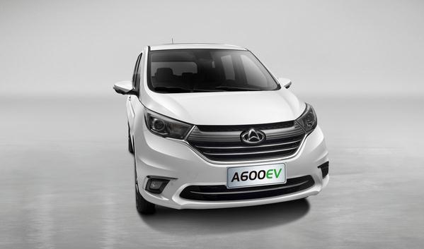 長安歐尚A600EV上市，純電動車型（續航402公里）
