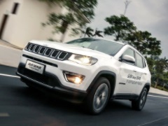 進口jeep指南者保養 每隔5000公里小保養