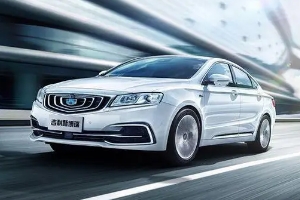 吉利博瑞怎么樣值得購買嗎，動力性能充沛（油耗實(shí)測9L起）