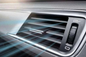 汽車空調(diào)有風但不制冷，四個原因三種解決方案