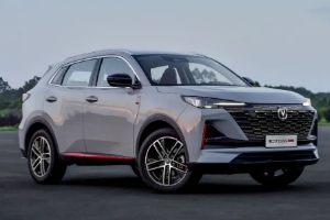 長安cs55plus自動擋落地價,全款落地11萬起(分期落地首付萬)