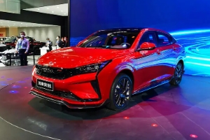 東風風神奕炫值得入手嗎,動力滿足日常需求(空間寬敞夠用)