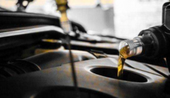 汽車機油怎么換，更換機油有哪些注意事項