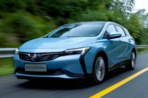 別克微藍(lán)6純電動(dòng)車(chē)怎么樣 續(xù)航可達(dá)518km(安全配置豐富)