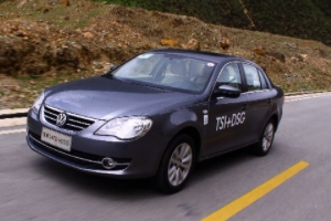 寶來和朗逸哪個質量好穩定 質量相同/穩定性好（1.2t/1.4t兩種動力配備）