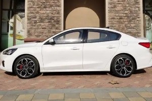 福特福克斯2022款報價及圖片 2022款福克斯售價11萬元(落地13萬)