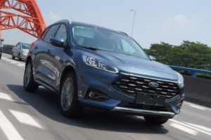 銳際車主真實口碑 銳際動力性很強（2.0升渦輪增壓發動機）