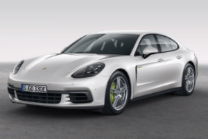 保時捷30萬一50萬車型圖片 目前沒有30萬到50萬的車型區間