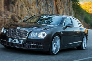 路很平但是車有顛簸感正常嗎 不屬于正?，F象(由三大原因導致)