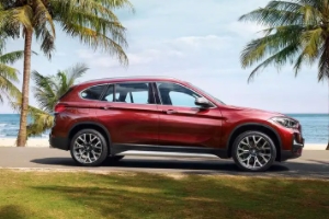 寶馬x1降到19萬 寶馬x1目前最低配的車型優惠后售價18.19萬