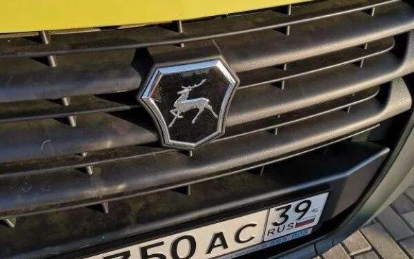 擁有俄羅斯國車地位 伏爾加的車標歷史介紹