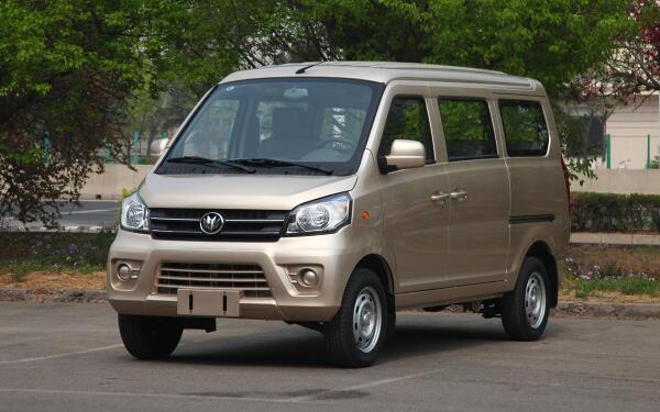 福汽新龍馬的車標歷史 新興車企的工業責任