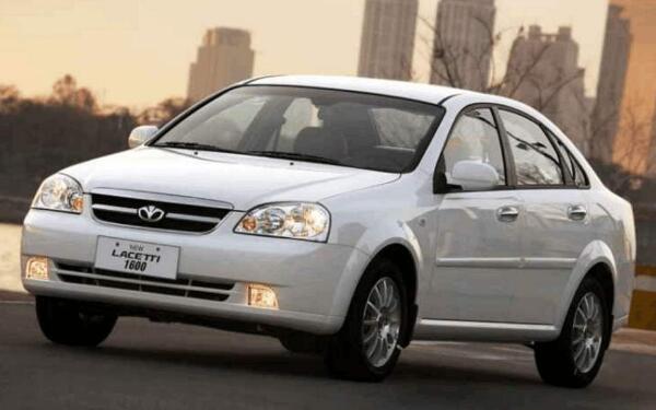 大宇的車標(biāo)歷史 韓國(guó)家族企業(yè)的榮耀