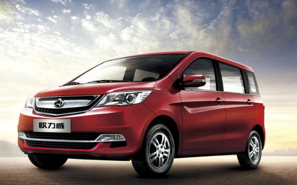 長安商用的車標歷史 采用全新的長安形象