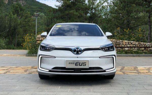 北汽新能源的車標歷史 北汽集團的環保先鋒