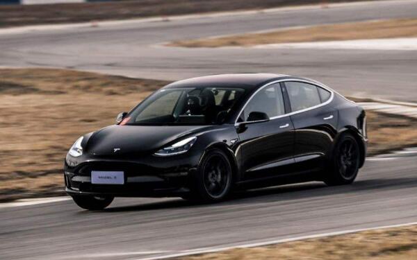 最高車速是什么意思 汽車能達到的最好行駛車速