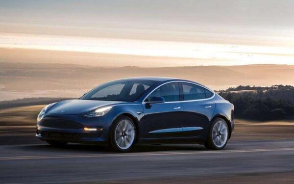 電動(dòng)汽車(chē)是什么意思 車(chē)載電源為動(dòng)力