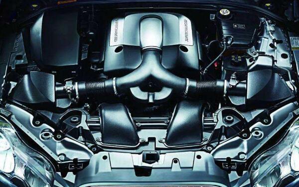 一般用于中高端車輛 V8發動機是什么