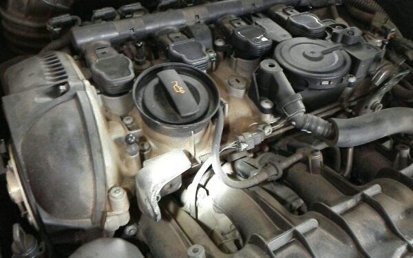 汽車冷卻系統中主要機件 發動機水箱怎么樣