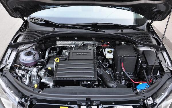 發動機常見故障 發動機熄火的原因有哪些