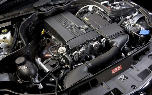 影響汽車的動(dòng)力性 發(fā)動(dòng)機(jī)配件包括哪些