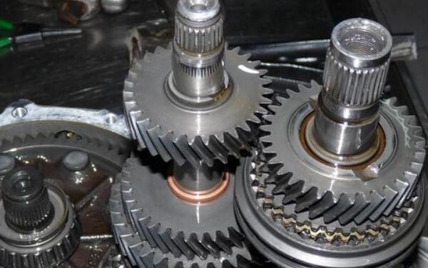變速箱結構介紹 三種常見變速器工作原理是什么