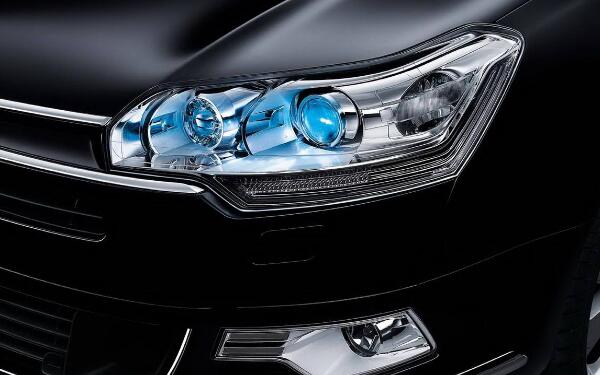 大燈隨動轉向的優缺點 大燈隨動轉向的作用有哪些