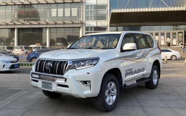 霸道車型和價(jià)格 豐田霸道中東版2700報(bào)價(jià)來(lái)襲