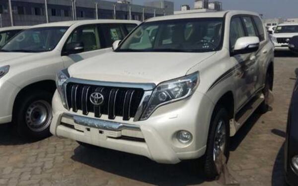 霸道車型和價(jià)格 豐田霸道中東版2700報(bào)價(jià)來(lái)襲