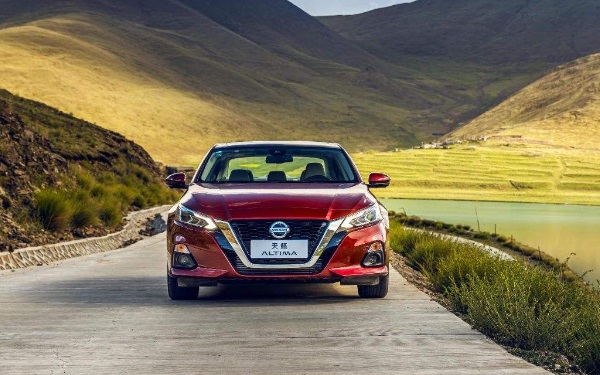 2021款東風日產天籟上市 尼桑天籟價格最新詳情