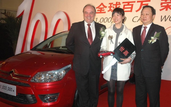 穆懿夫是誰 東風雪鐵龍總經理