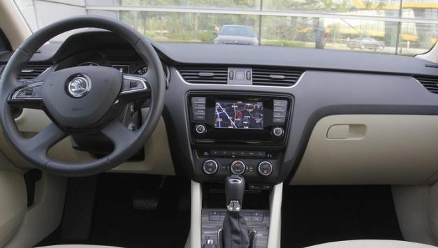 思域和明銳哪個好，新款明銳（深得人心）