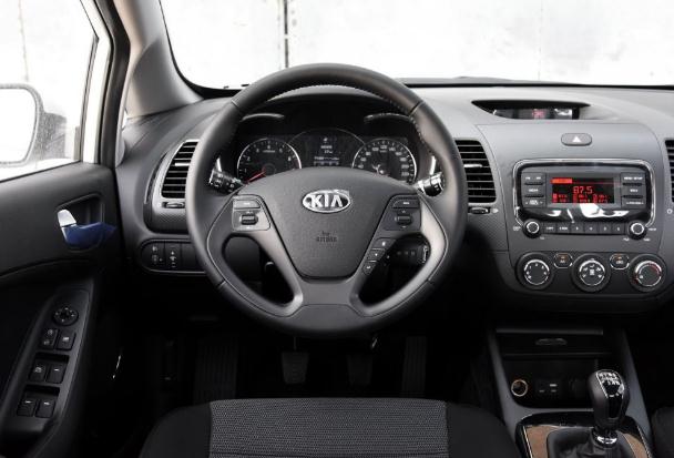 新款起亞K3正式上市,5種內(nèi)飾包滿足您所有需求